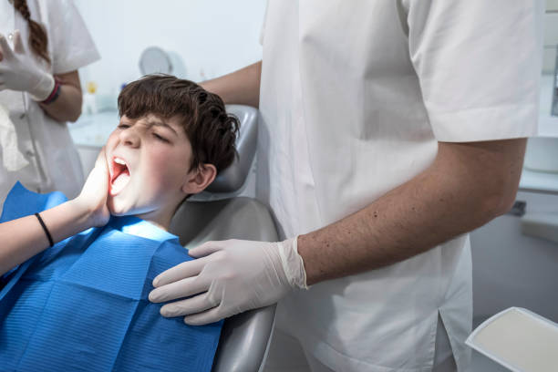 Best Broken or Cracked Tooth Emergency Dentist in Willard, OH